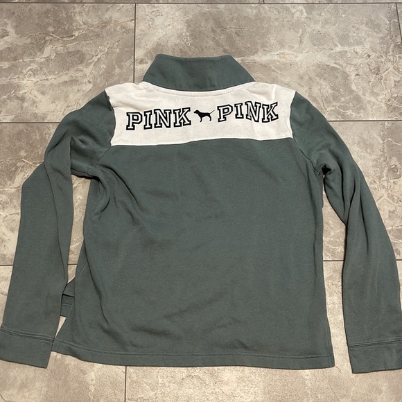 PINK Victorias Secret half zip sweatshirt. Front pocket. Size M. - Picture 6 of 7